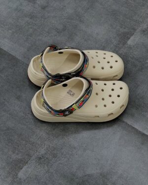Hiker Tan Clogs