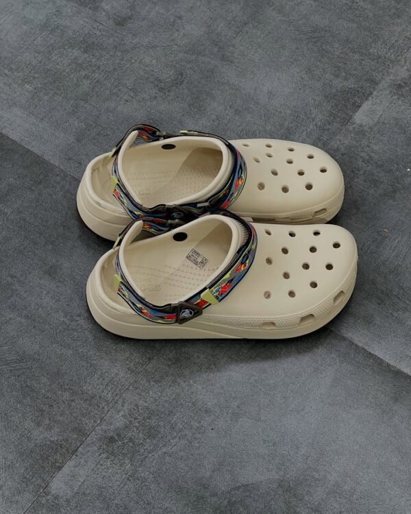 Hiker Tan Clogs