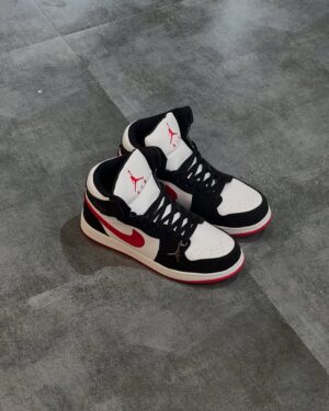 Jordan 1 Mid "Gym Black Red"