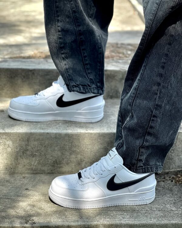 AF-1