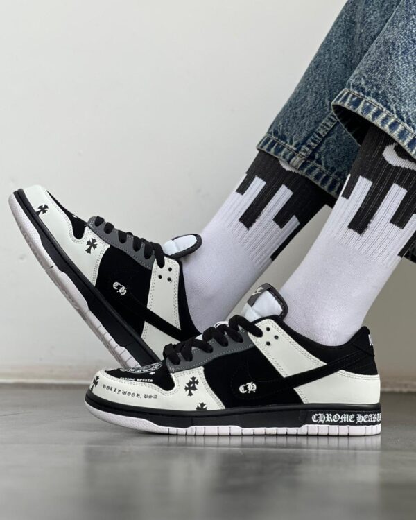 Dunk low Chrome Hearts