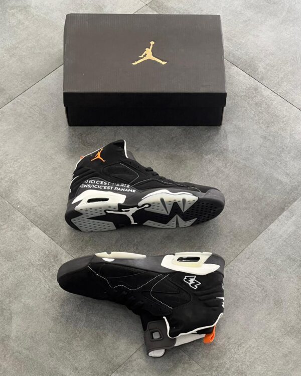 JORDAN RETRO 6 BLACK
