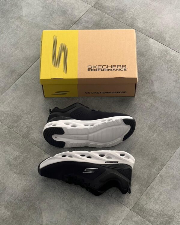 SKECHERS GO WALK