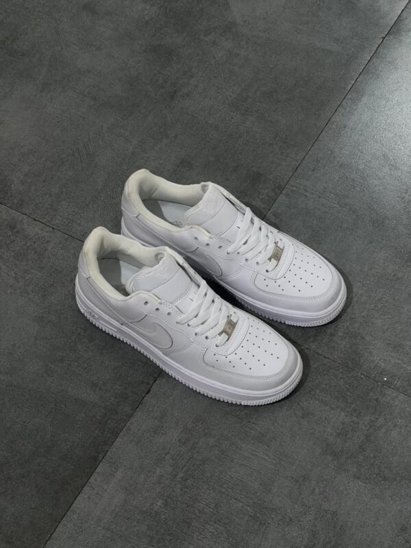 WhatsApp Image 2026-06-15 at 4.43.34 PM (3) NIKE AF1